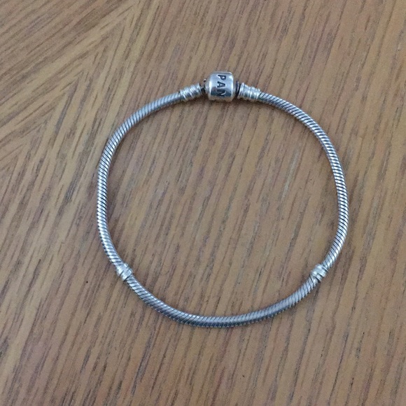 Pandora Bracelet - Picture 2 of 8